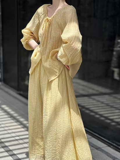 Chic Sun-Protective Suit: Pleated Shirt and Skirt Combo